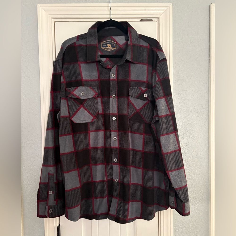 Freedom Foundry Men’s XXL Plaid Flannel Button Up Shirt Gray Black
